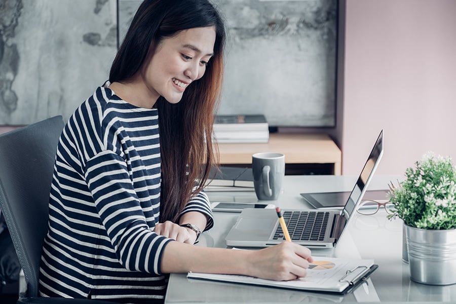 how to stay active at a desk job